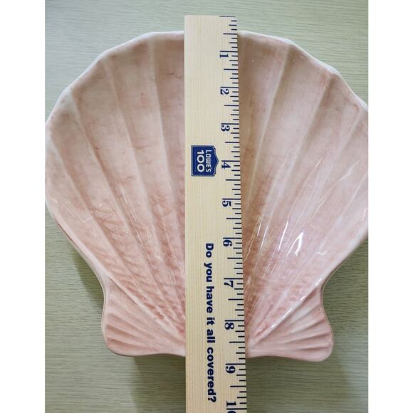 DISH-AMERICAN ATELIER-"By The Sea"-Pink-Shell Shaped-Oven-Dishwasher-Microwave - Picture 8 of 10